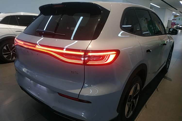 Used Geely Galaxy E5 2024 440km Launch Edition Rear Right 45 Deg