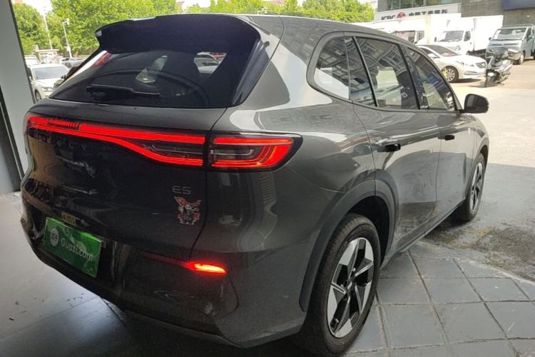 Used Geely Galaxy E5 2024 440km Launch Edition Rear Right 45 Deg