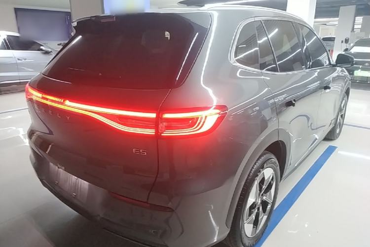 Used Geely Galaxy E5 2024 530 km Exploration+ Version Rear Right 45 Deg