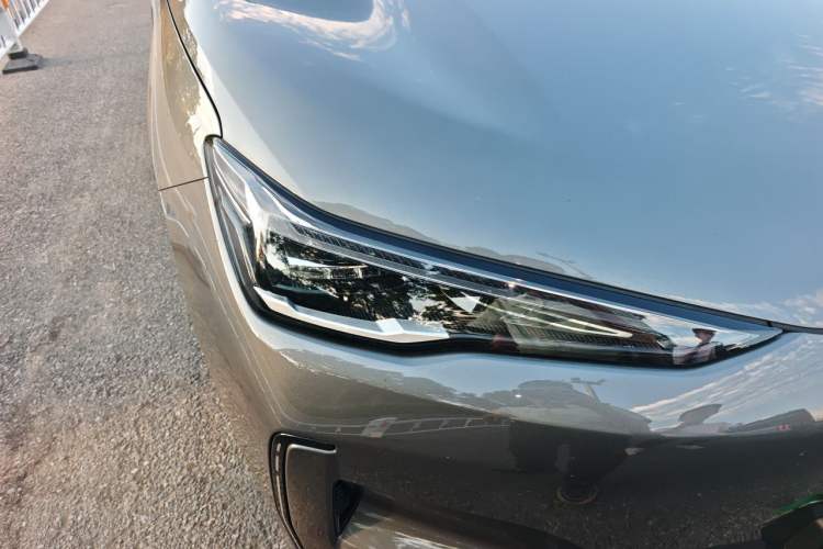 Used Geely Galaxy E5 2024 530km Long-Range Version Right Front Headlight