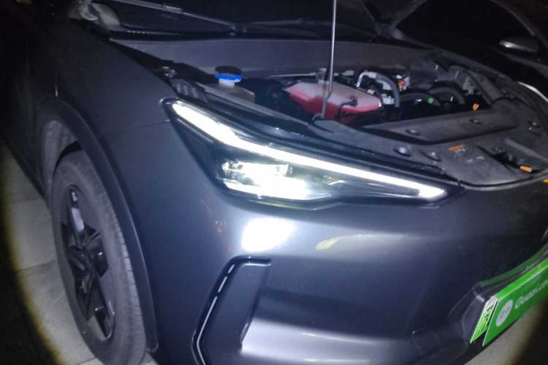 Used Geely Galaxy E5 2024 440km Exploration Version Right Front Headlight