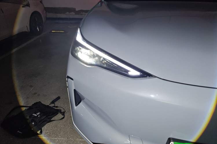 Used Geely Galaxy E5 2024 530 km Exploration+ Version Right Front Headlight