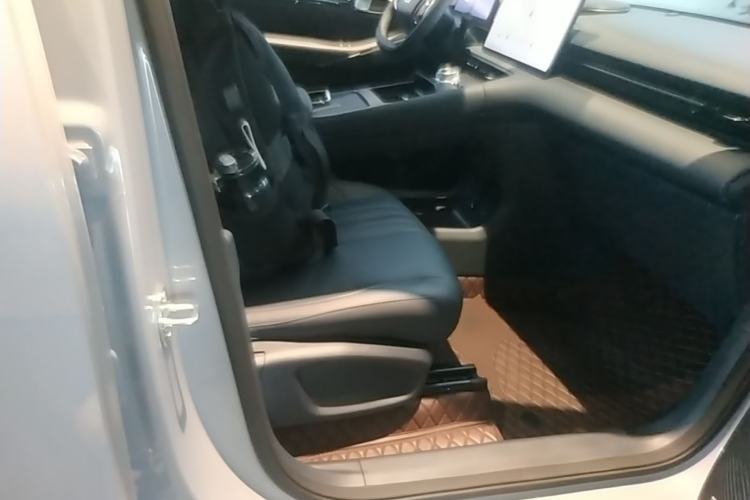 Used Geely Galaxy E5 2024 440km Launch Edition Right Front Seat