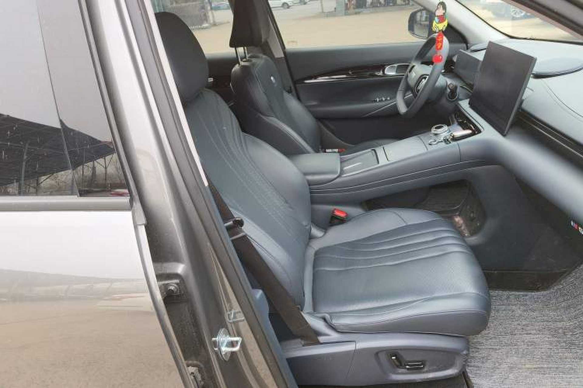 Used Geely Galaxy E5 2024 440km Exploration Version Right Front Seat