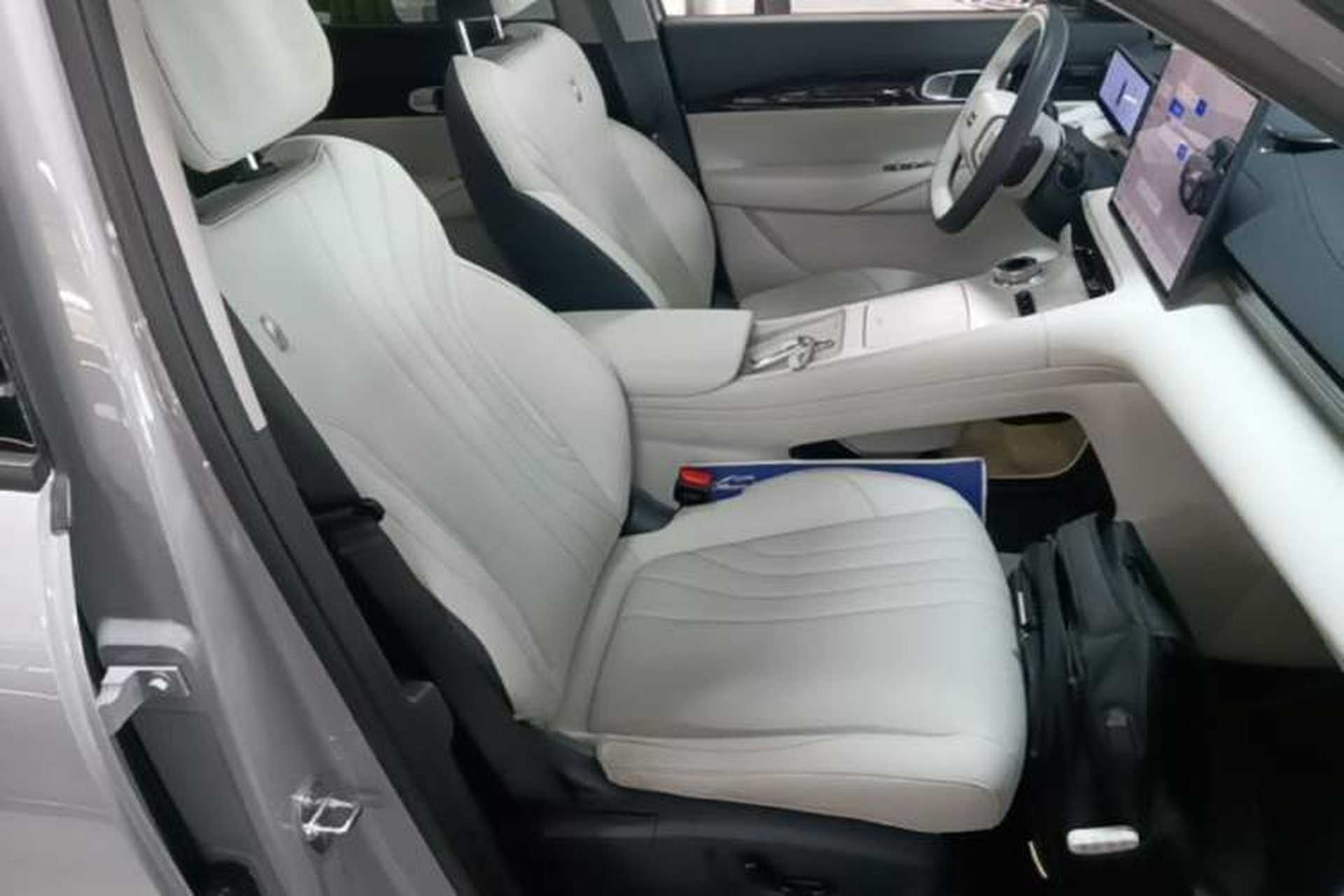 Used Geely Galaxy E5 2024 440km Exploration Version Right Front Seat