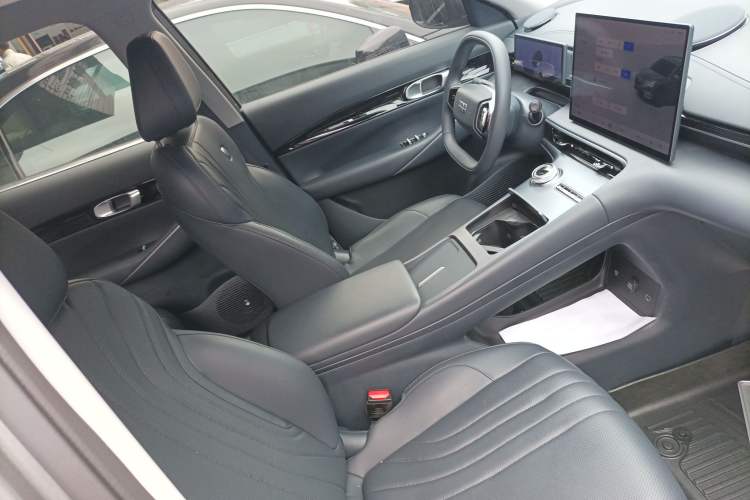 Used Geely Galaxy E5 2024 440km Launch Edition Right Front Seat