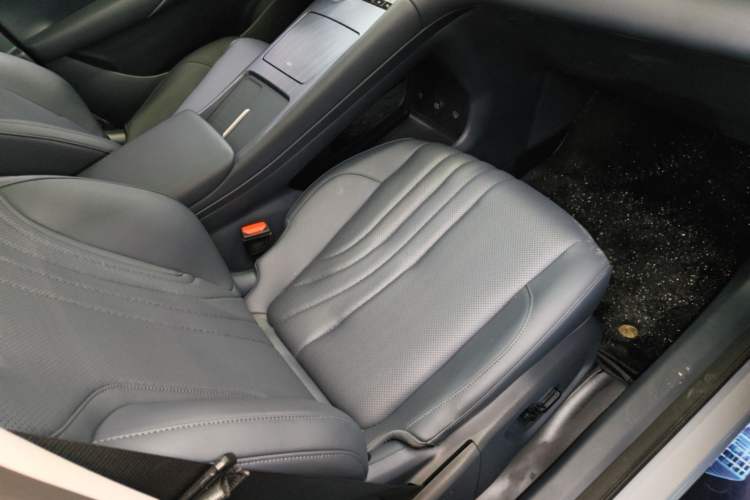 Used Geely Galaxy E5 2024 440km Exploration Version Right Front Seat