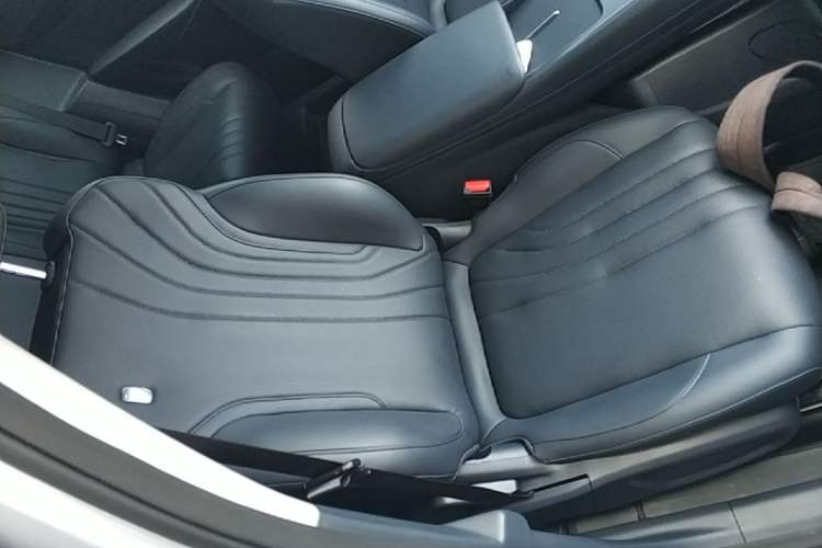 Used Geely Galaxy E5 2024 440km Launch Edition Right Front Seat