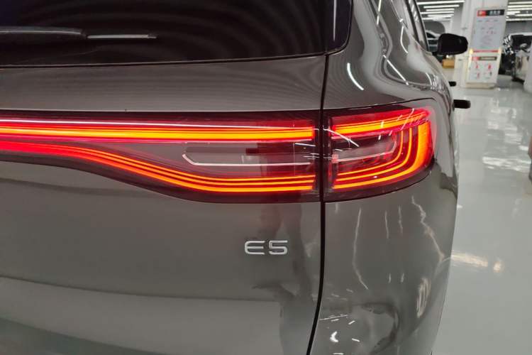 Used Geely Galaxy E5 2024 530 km Exploration+ Version Right Rear Taillight