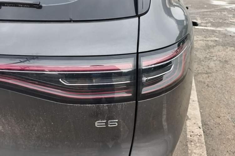 Used Geely Galaxy E5 2024 440km Exploration Version Right Rear Taillight