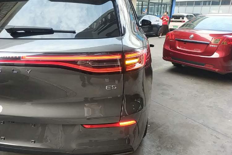 Used Geely Galaxy E5 2024 530km Starship Edition Right Rear Taillight