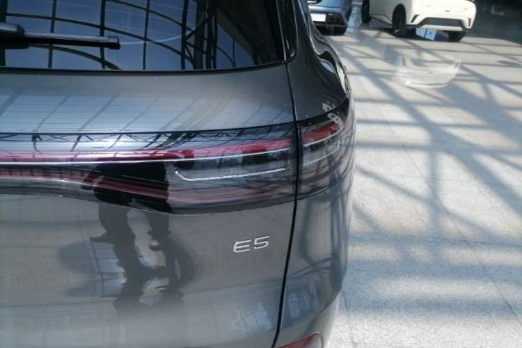 Used Geely Galaxy E5 2024 530km Starship Edition Right Rear Taillight