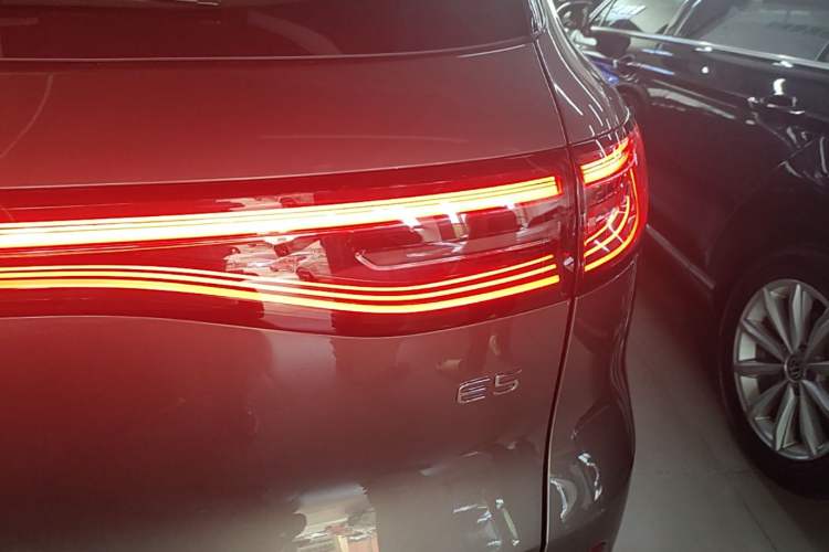 Used Geely Galaxy E5 2024 530km Starship Edition Right Rear Taillight