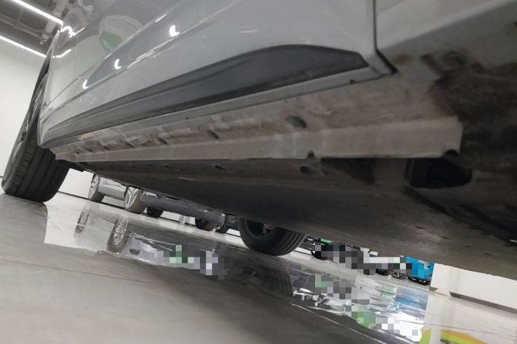Used Geely Galaxy E5 2024 530 km Exploration+ Version Right Side Sill