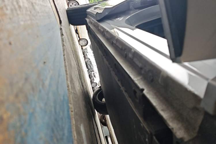 Used Geely Galaxy E5 2024 530km Long-Range Version Right Side Sill
