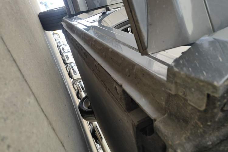 Used Geely Galaxy E5 2024 440km Launch Edition Right Side Sill