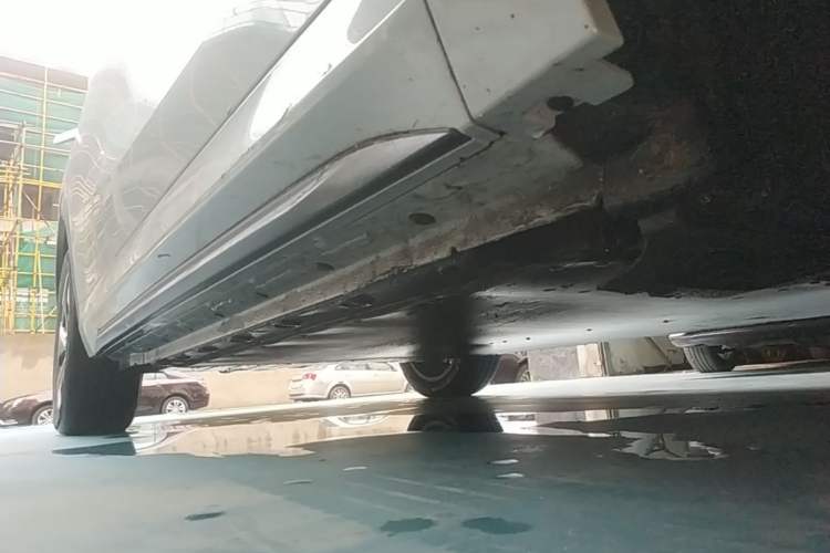Used Geely Galaxy E5 2024 530km Long-Range Version Right Side Sill