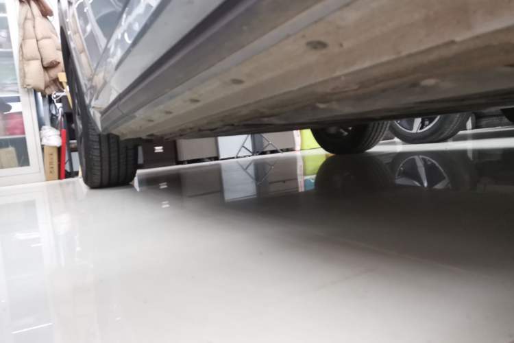 Used Geely Galaxy E5 2024 440km Launch Edition Right Side Sill