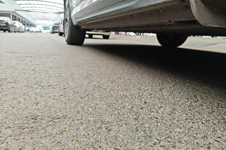 Used Geely Galaxy E5 2024 440km Launch Edition Right Side Sill