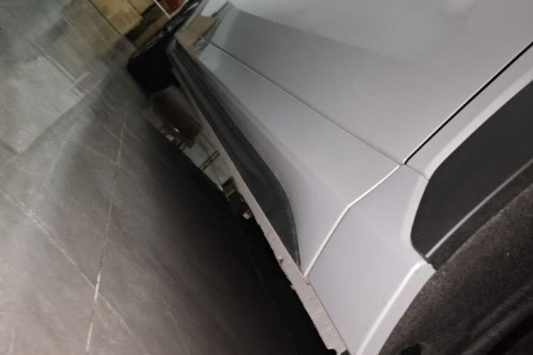 Used Geely Galaxy E5 2024 440km Launch Edition Right Side Sill