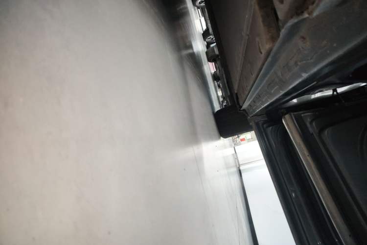 Used Geely Galaxy E5 2024 530 km Exploration+ Version Right Side Sill