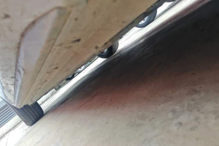 Used Geely Galaxy E5 2024 440km Exploration Version Right Side Sill