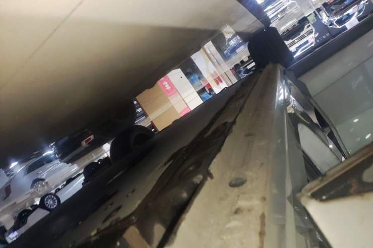 Used Geely Galaxy E5 2024 530km Starship Edition Right Side Sill