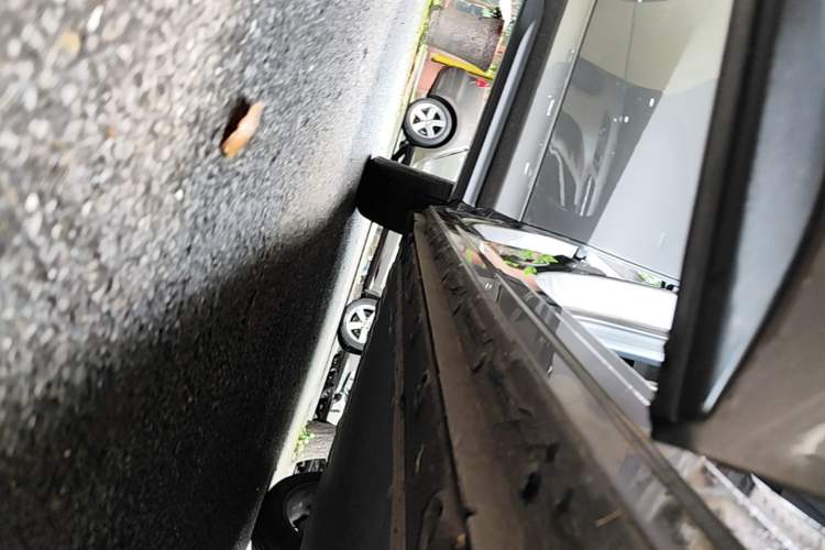 Used Geely Galaxy E5 2024 530km Starship Edition Right Side Sill