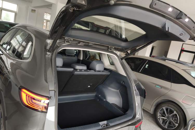 Used Geely Galaxy E5 2024 530km Starship Edition Trunk