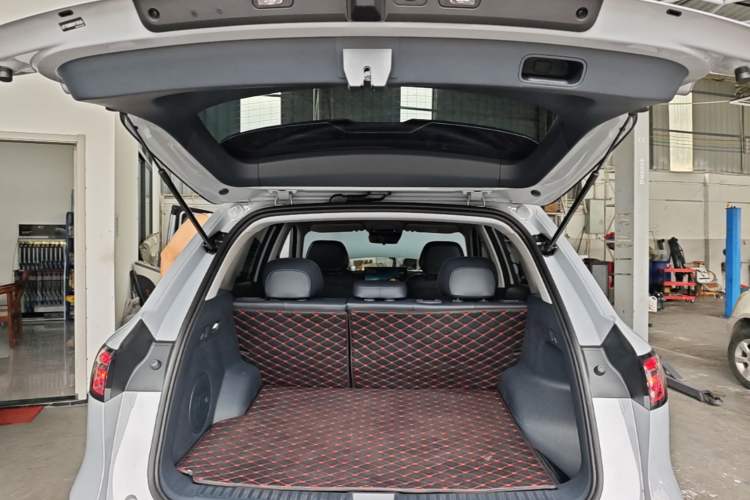 Used Geely Galaxy E5 2024 530km Long-Range Version Trunk