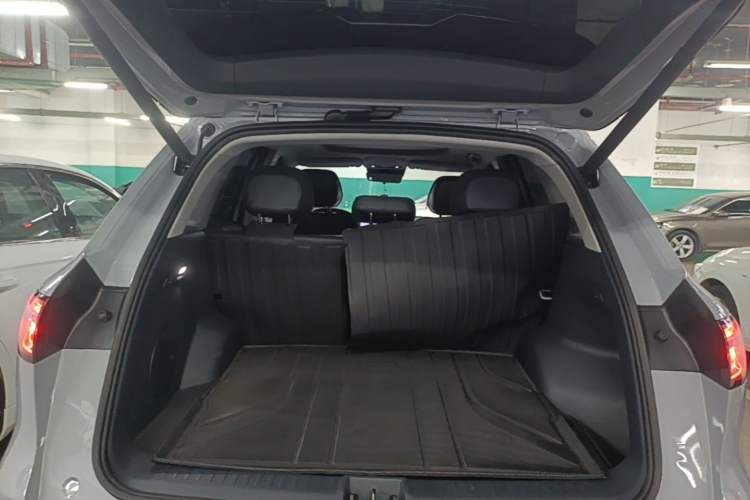 Used Geely Galaxy E5 2024 530 km Exploration+ Version Trunk