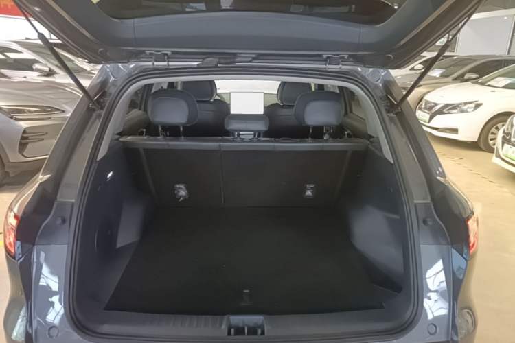 Used Geely Galaxy E5 2024 530km Long-Range Version Trunk