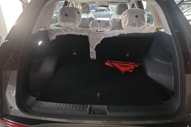 Used Geely Galaxy E5 2024 440km Launch Edition Trunk