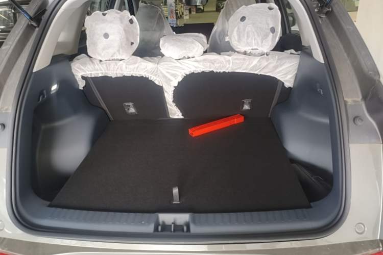 Used Geely Galaxy E5 2024 440km Launch Edition Trunk