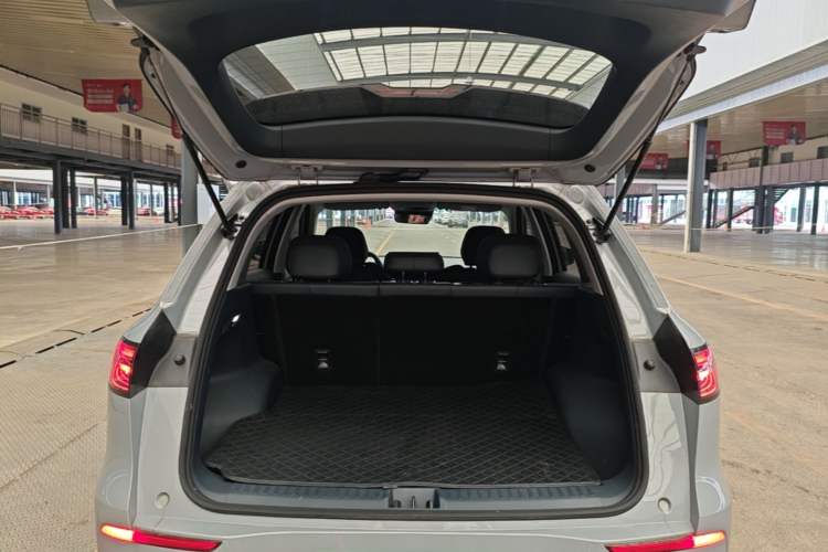 Used Geely Galaxy E5 2024 440km Launch Edition Trunk