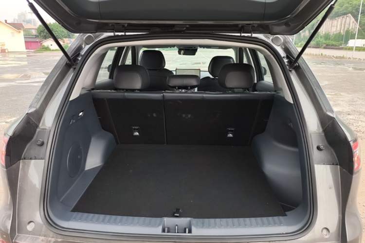 Used Geely Galaxy E5 2024 440km Exploration Version Trunk