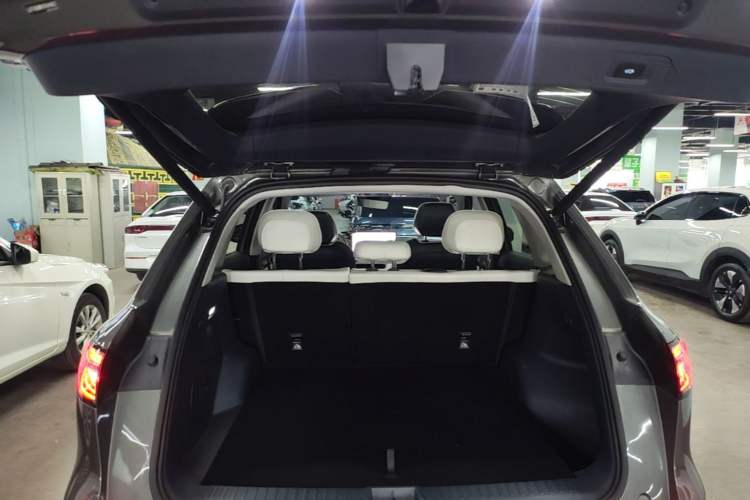Used Geely Galaxy E5 2024 530 km Exploration+ Version Trunk