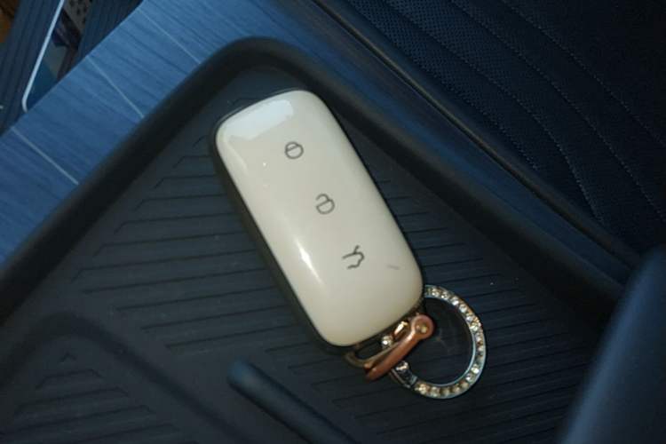 Used Geely Galaxy E5 2024 440km Exploration Version Vehicle Key