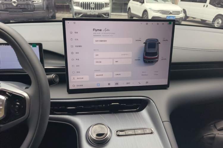 Used Geely Galaxy E5 2024 530km Long-Range Version Audio And AC Panel