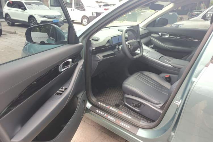 Used Geely Galaxy E5 2024 530km Long-Range Version Driver Seat