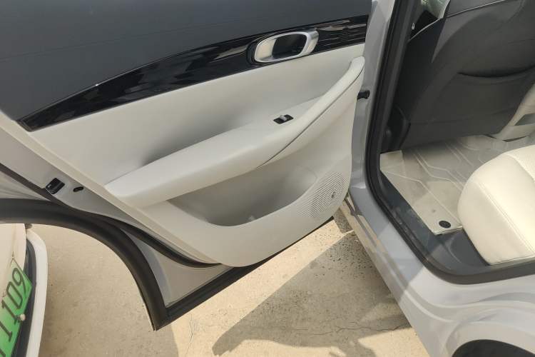 Used Geely Galaxy E5 2024 530 km Exploration+ Version Left Rear Door Interior