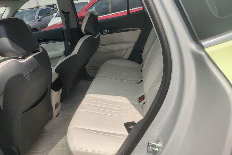 Used Geely Galaxy E5 2024 530 km Exploration+ Version Left Rear Seat