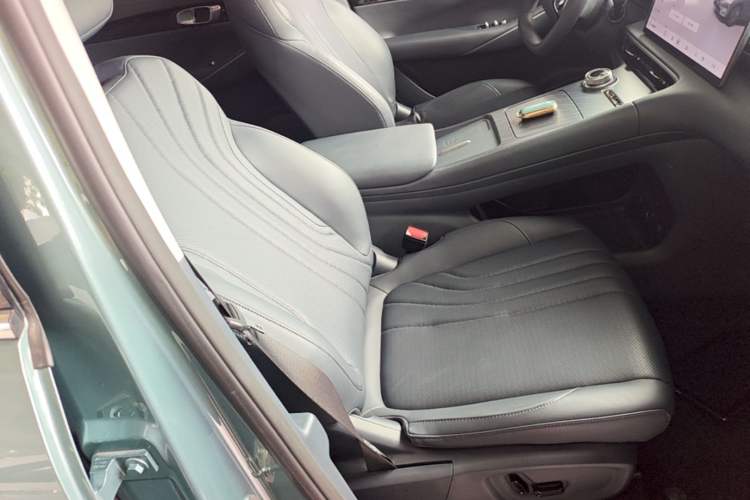 Used Geely Galaxy E5 2024 530 km Exploration+ Version Right Front Seat