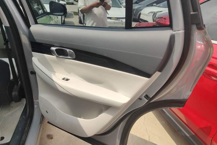 Used Geely Galaxy E5 2024 530 km Exploration+ Version Right Rear Door Interior