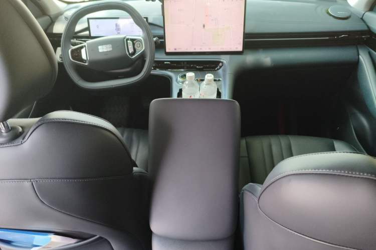 Used Geely Galaxy E5 2024 440km Exploration Version Center Console
