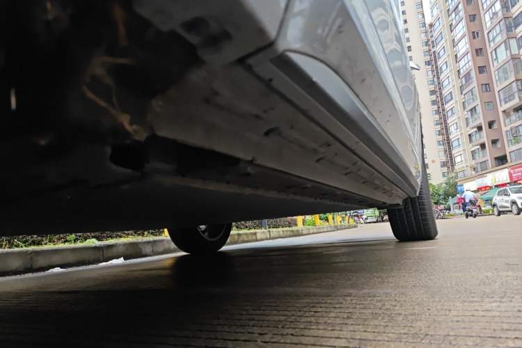 Used Geely Galaxy E5 2024 440km Launch Edition Chassis Front Left