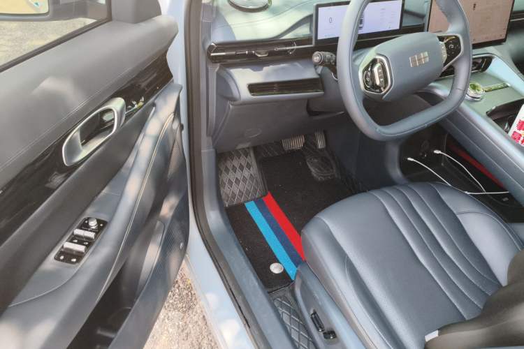 Used Geely Galaxy E5 2024 440km Exploration Version Driver Seat