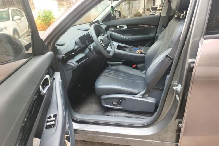 Used Geely Galaxy E5 2024 440km Exploration Version Driver Seat