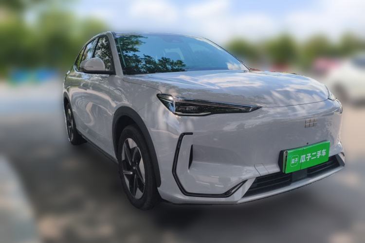 Used Geely Galaxy E5 2024 440km Exploration Version Front Right 45 Deg