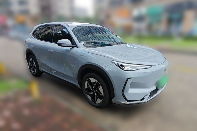 Used Geely Galaxy E5 2024 440km Launch Edition Front Right 45 Deg